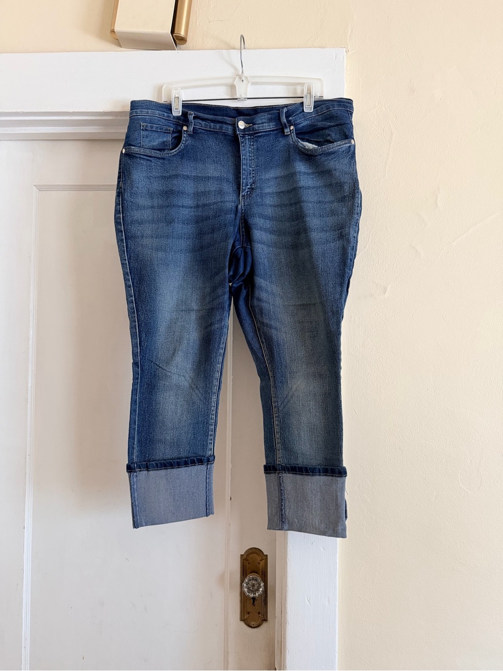 VENUS Dark Blue Cropped Cuffed Jeans